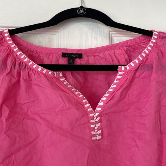 Talbots Woman’s Parrot Embellished Voile -Cotton shirt Size Small - Picture 3 of 4